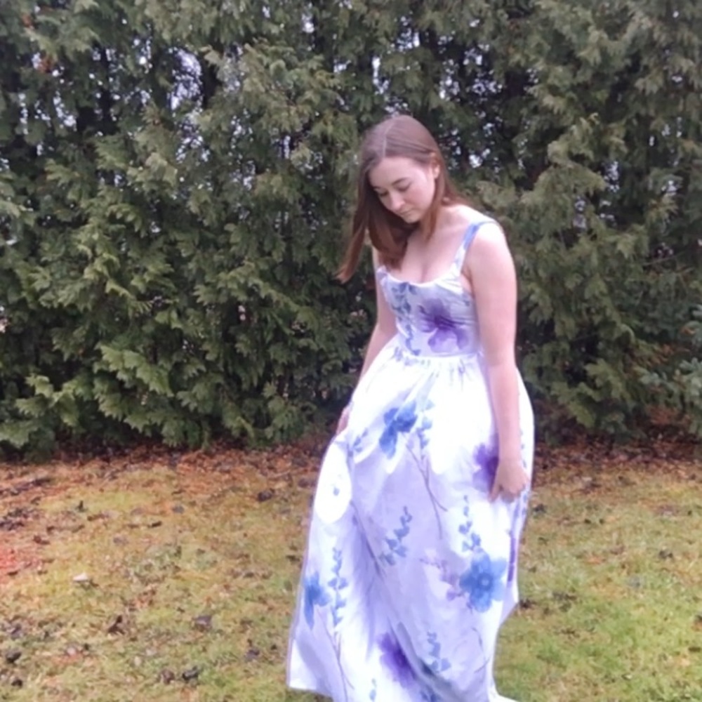 Two pieces dress corset top and long skirt white with florals (prom, wedding) - Picture 5 of 5